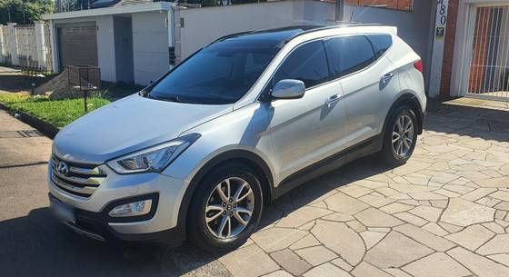 HYUNDAI SANTA FÉ 3.3 MPFI 4X4 7 LUGARES V6 270CV GASOLINA 4P AUTOMÁTICO HYUNDAI SANTA FÉ 3.3 MPFI 4X4 7 LUGARES V6 270CV GASOLINA 4P AUTOMÁTICO
